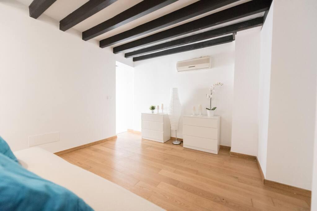 Loft En El Corazon De Palma Cerca De La Catedral Apartment Exterior photo